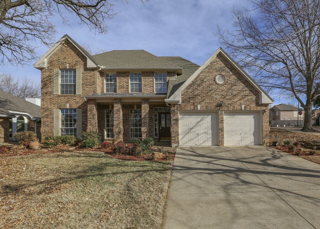Curb Appeal Magic: Maximizing Your Homes Exterior Appeal